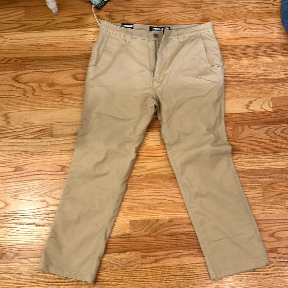 Mountain Khakis Men’s Lined Mountain Pants size 36x30. NWT
